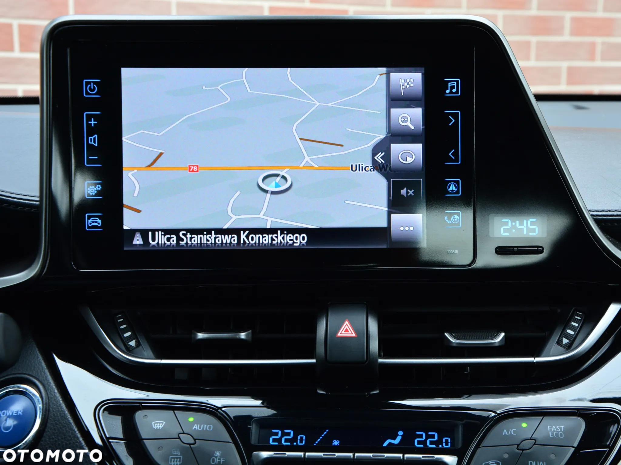Toyota C-HR 1.8 Hybrid Comfort - 19