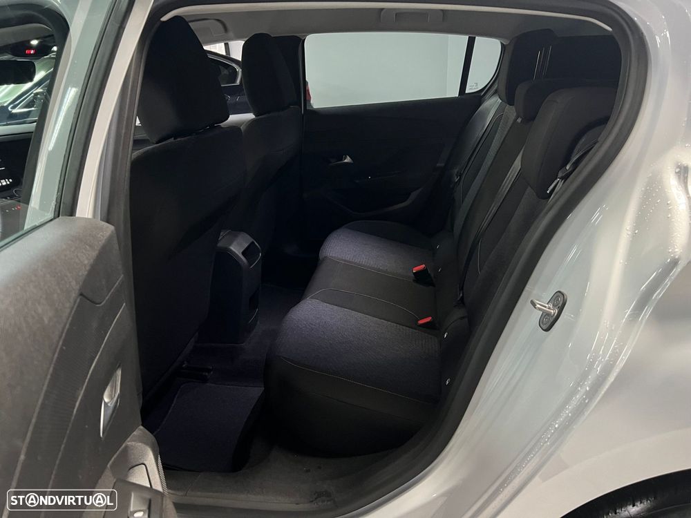 Peugeot 308 1.2 Hybrid Style e-DCS6 - 15