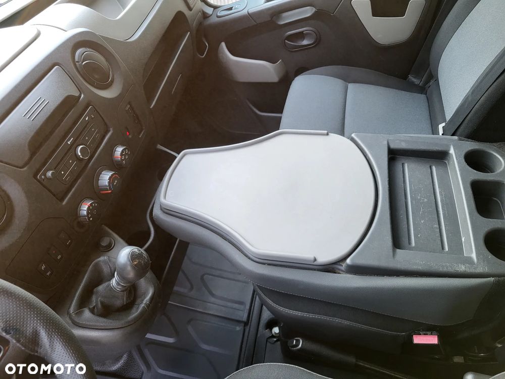 Renault Master - 16