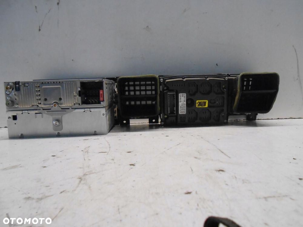 radio cd wyświetlacz kratki nawiewu opel vectra c 13138250 5wk76641 # - 6
