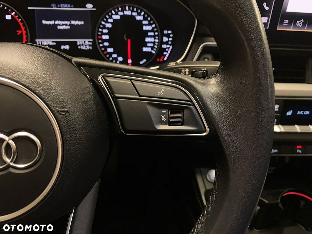 Audi A4 Limousine - 23