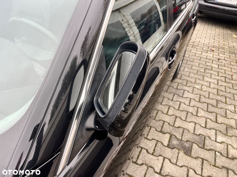 BMW Seria 7 740i - 25