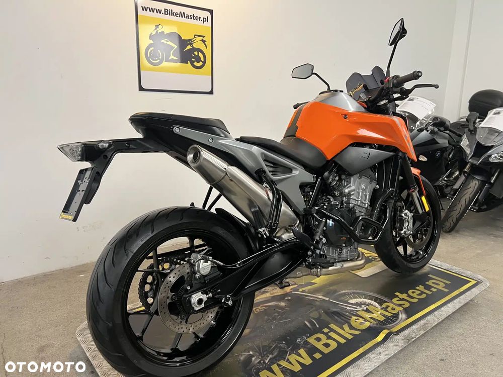 KTM Duke - 5