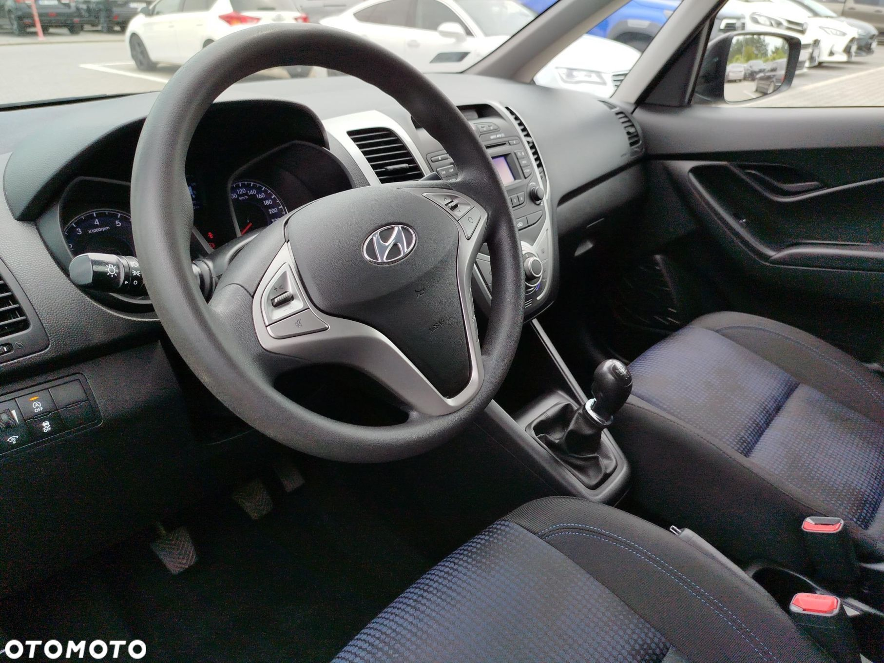 Hyundai ix20 - 10