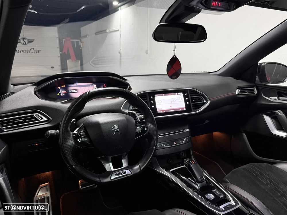 Peugeot 308 BlueHDi FAP 130 EAT8 Stop & Start GT - 15