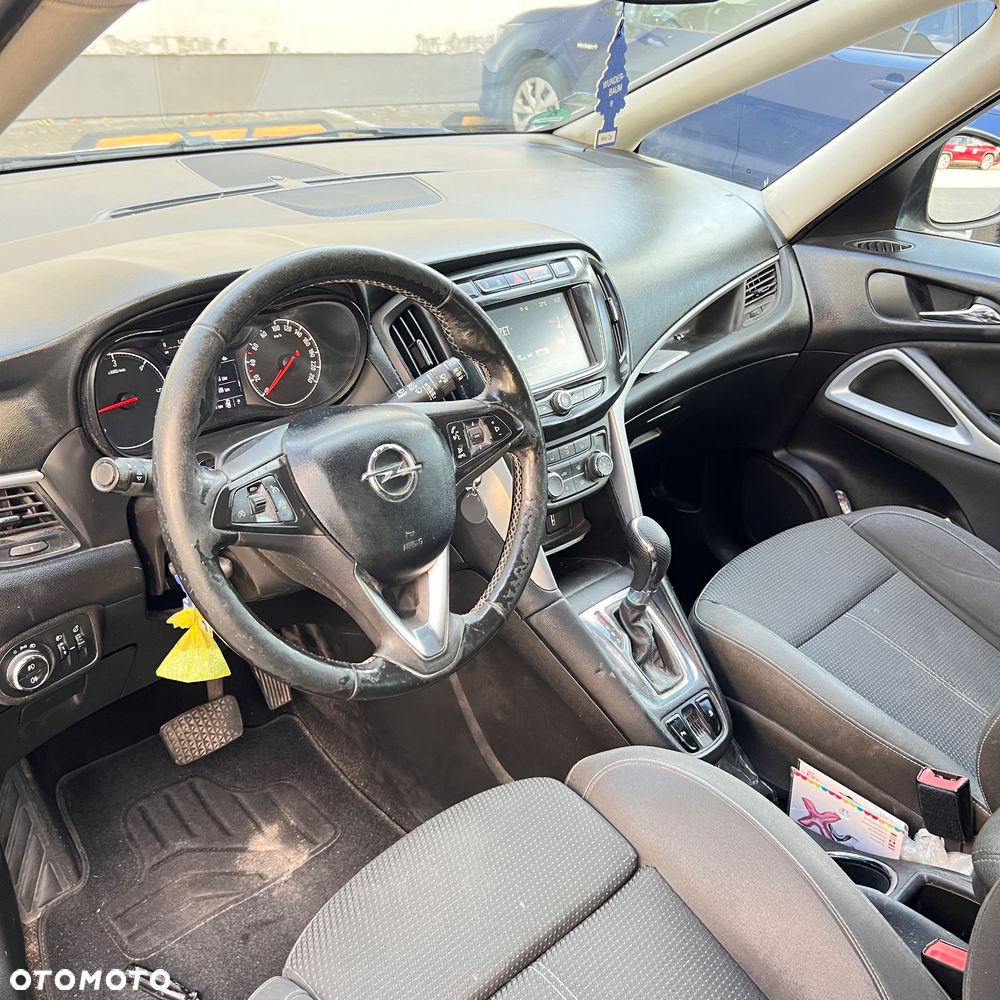 Opel Zafira 2.0 CDTI Enjoy - 12