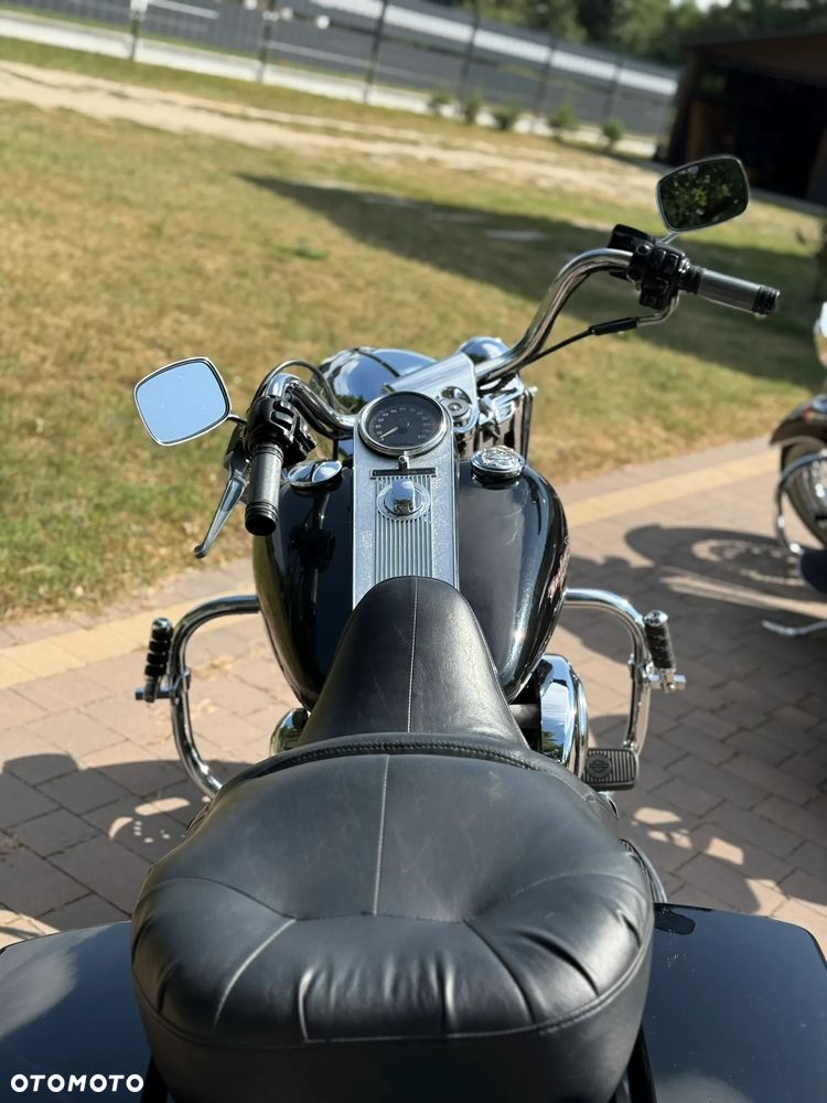Harley-Davidson Touring Road King - 8