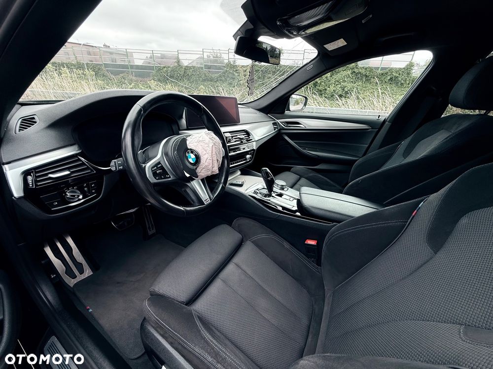 BMW Seria 5 520d xDrive M Sport sport - 5