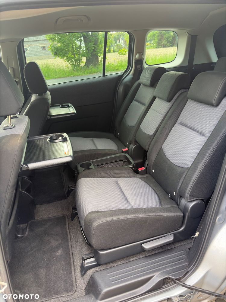 Mazda 5 2.0 Exclusive + - 21