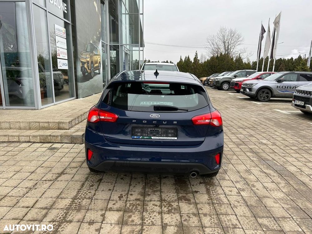 Ford Focus 2020 photo 3