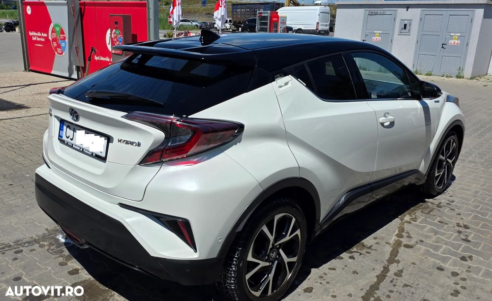 Toyota C-HR - 8
