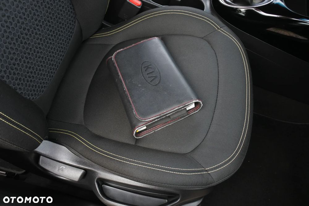 Kia Soul 1.6 CRDI Dream Team Edition - 7