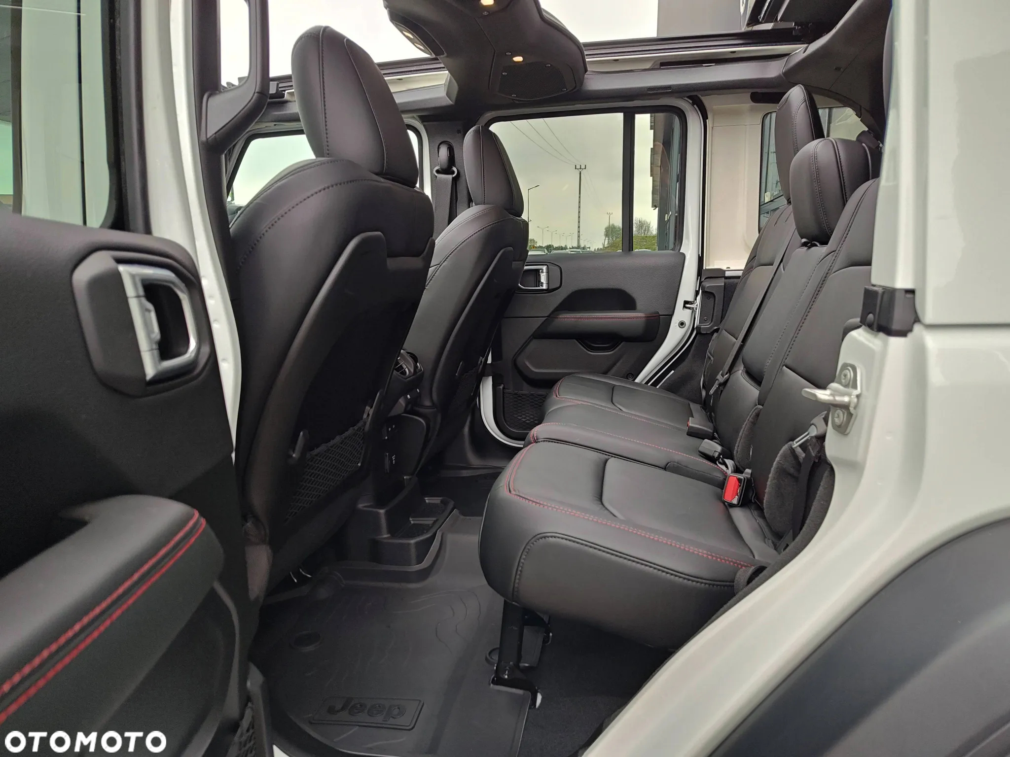 Jeep Wrangler Unlimited GME 2.0 Turbo Rubicon - 11