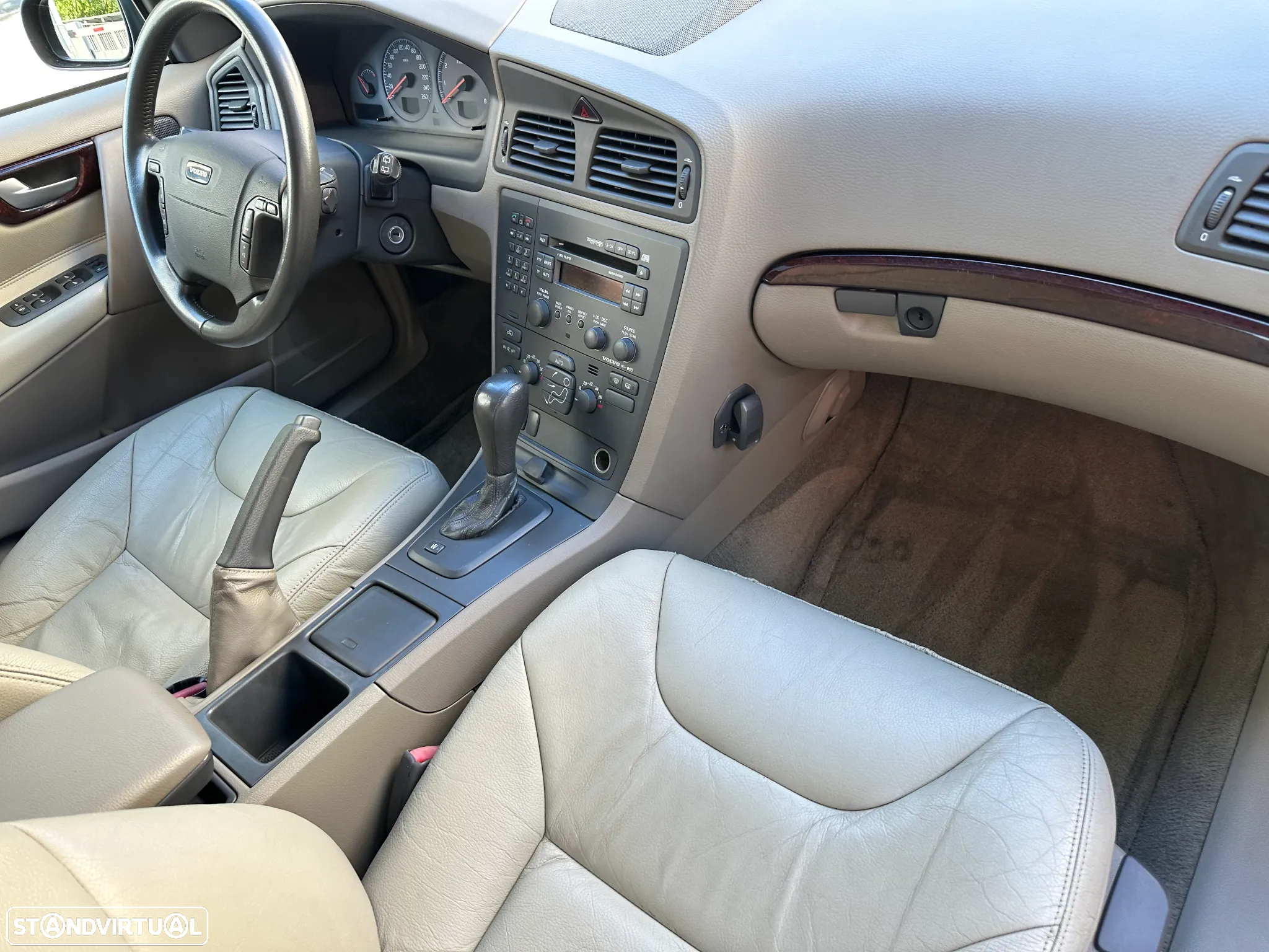 Volvo V70 - 24