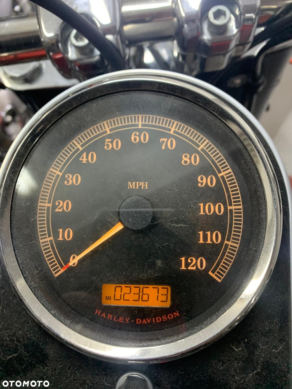 Harley-Davidson Dyna Wide Glide - 2