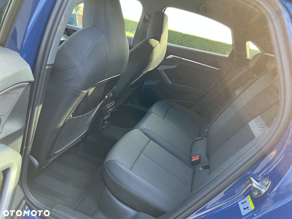 Audi A3 Limousine 35 TDI S Line S tronic - 18