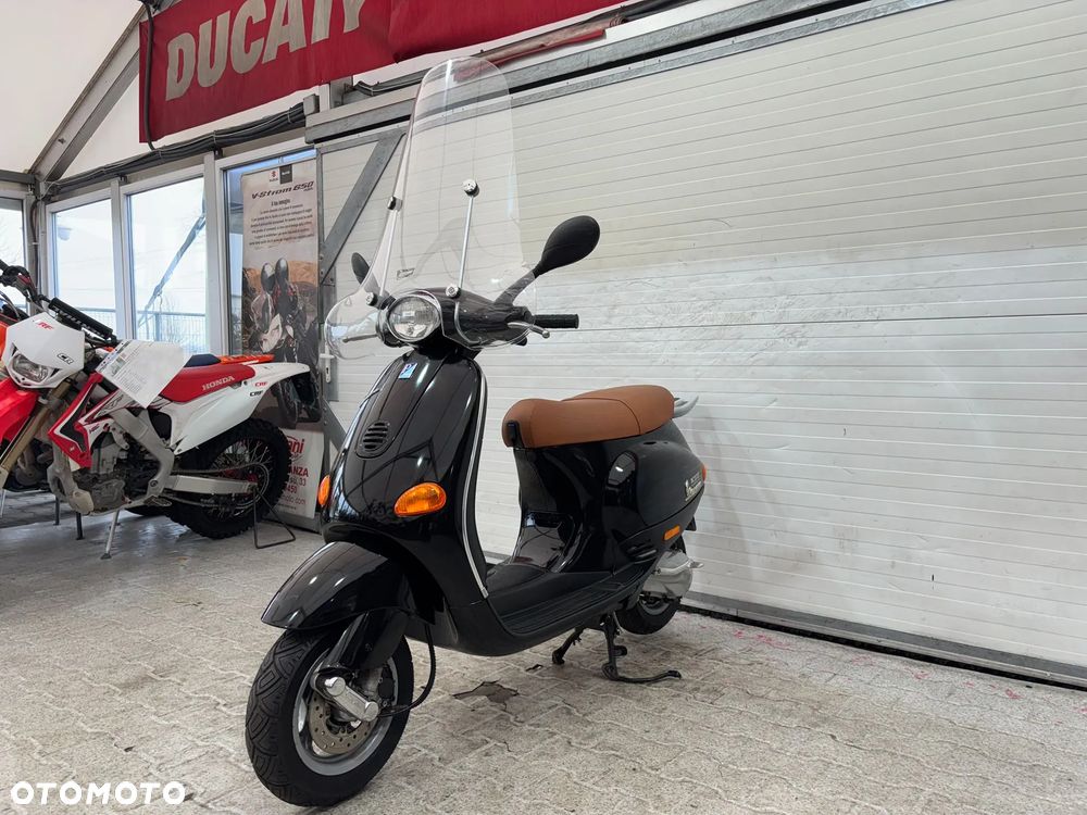 Piaggio Vespa - 6