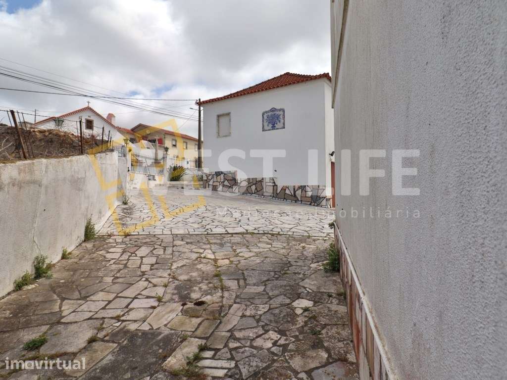 Garagem de 24m2 para venda - Ideal também para armazém - EXCLUSIVO ... - Grande imagem: 2/16