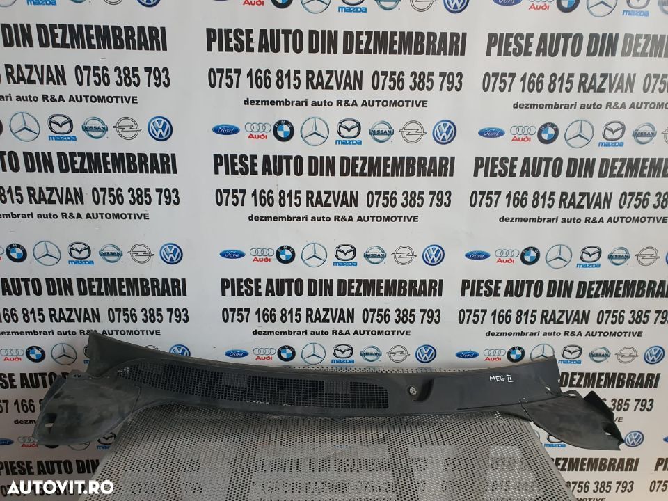Grila Stergatoare Renault Megane 2 Dezmembrez Renault Megane 2 - 1