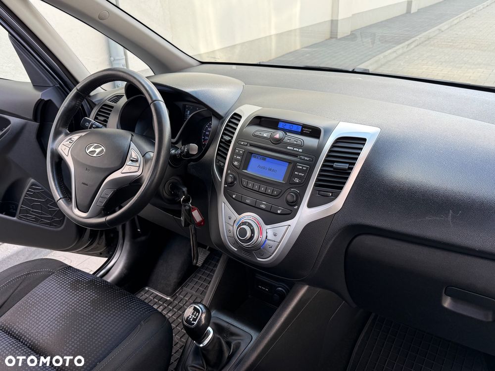 Hyundai ix20 1.4 blue Comfort - 21