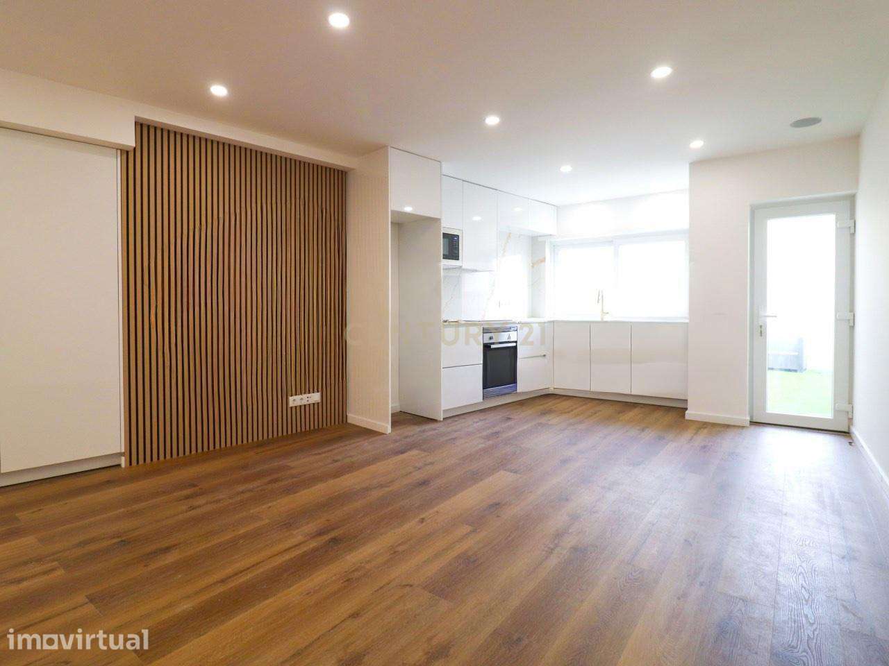 Excelente T2 Totalmente Remodelado na Malveira - Grande imagem: 2/20