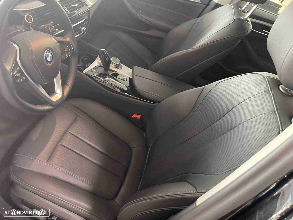BMW 530 e - 8