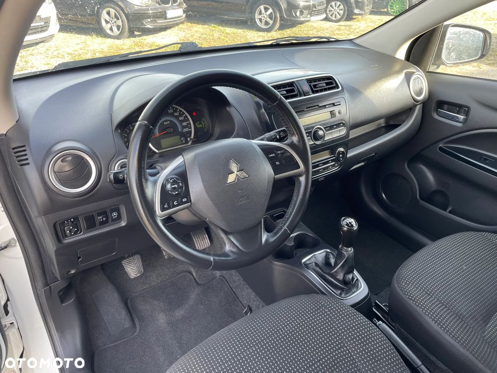 Mitsubishi Space Star 1.2 Intense - 11