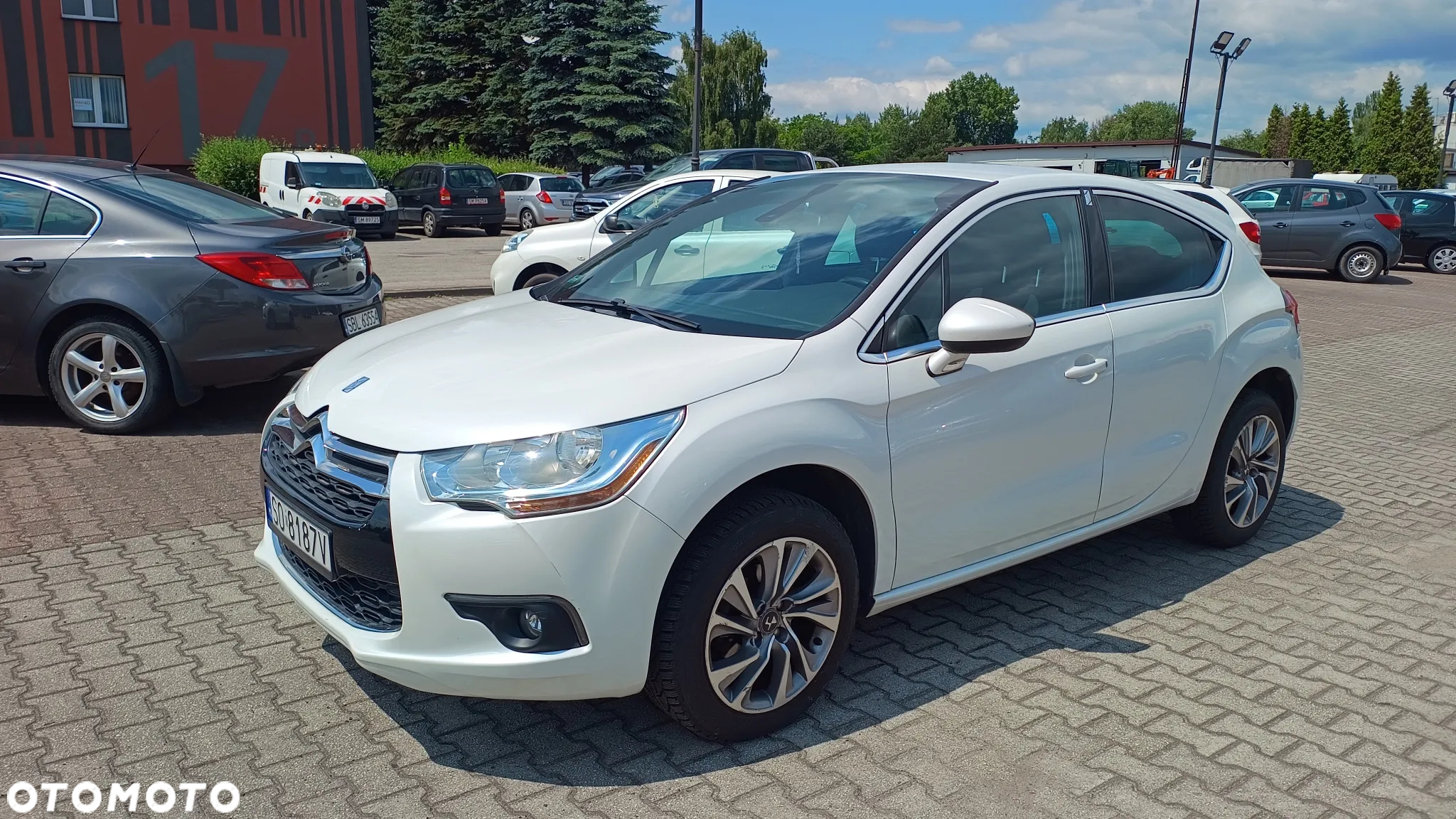 DS Automobiles DS 4 - 10