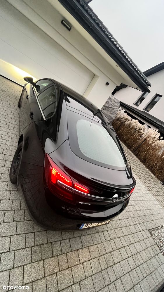 Opel Insignia 2.0 CDTI - 4