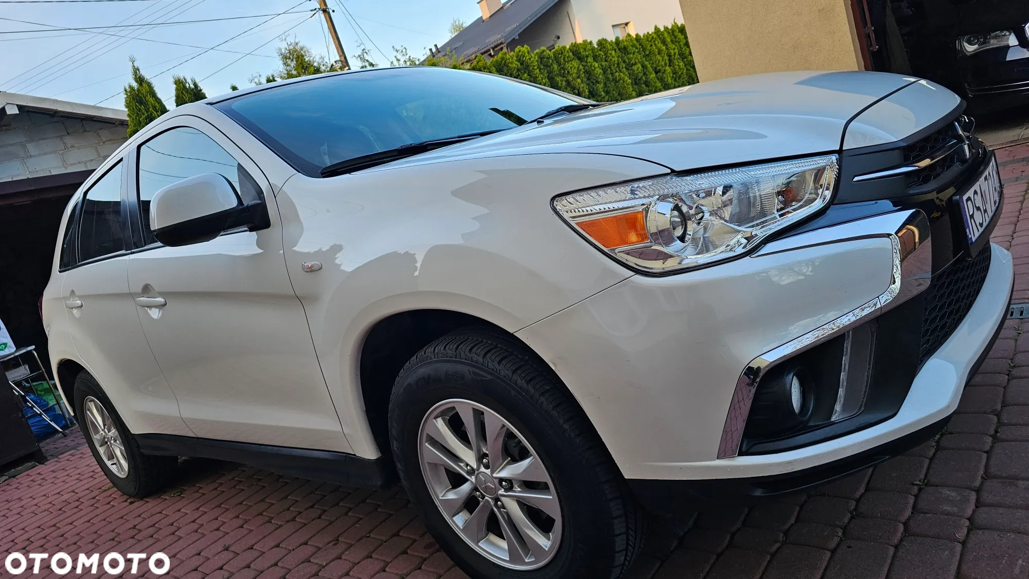 Mitsubishi ASX 1.6 2WD Intense - 13
