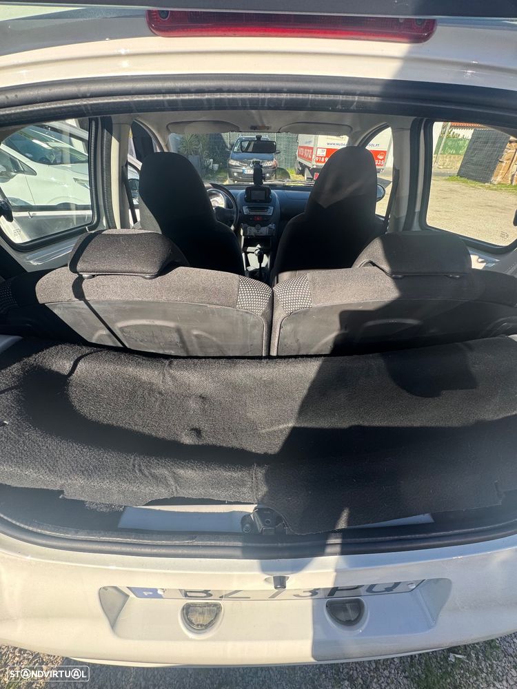 Toyota Aygo Cool - 7