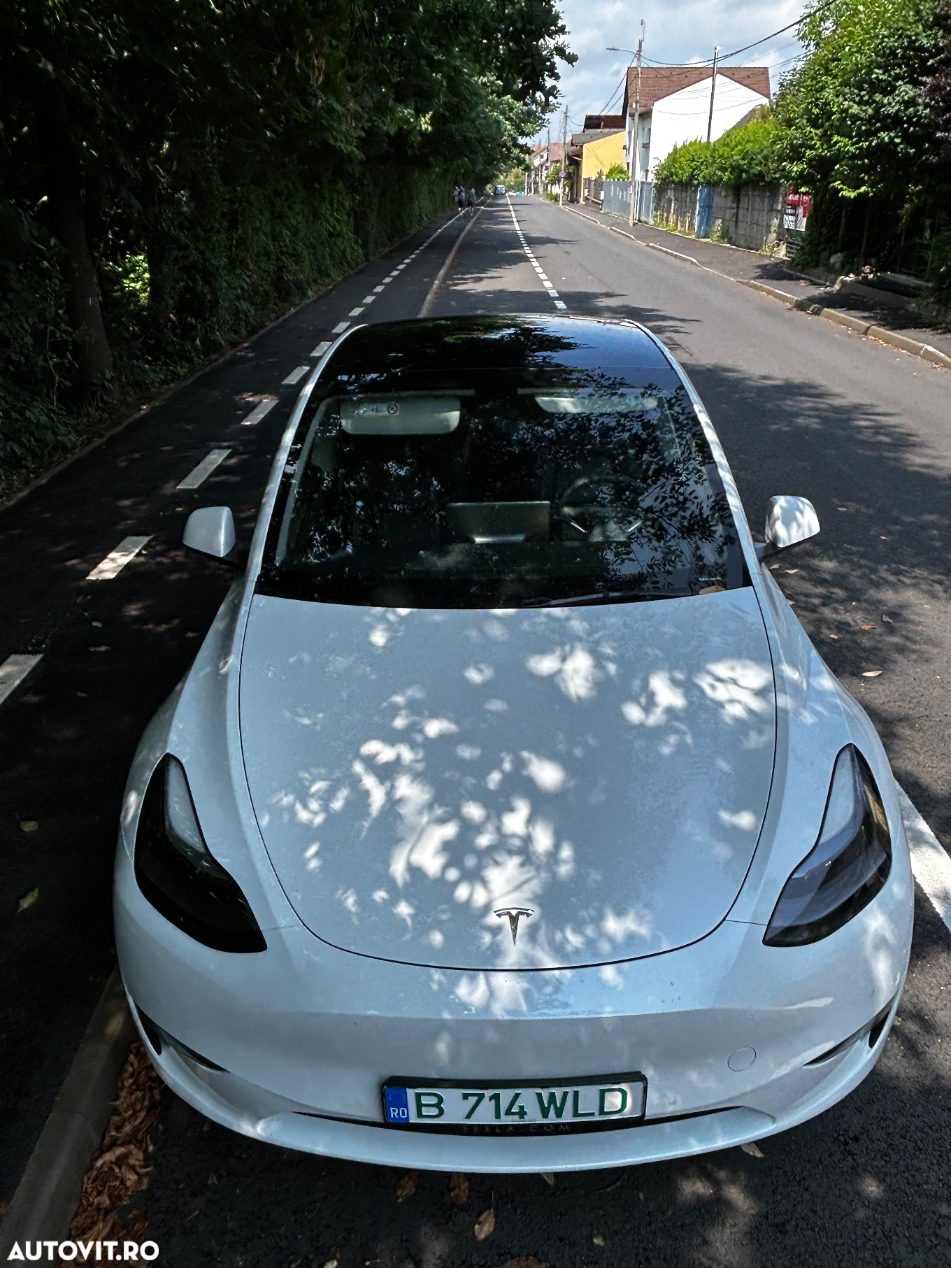 Tesla Model Y Long Range Dual Motor AWD - 9
