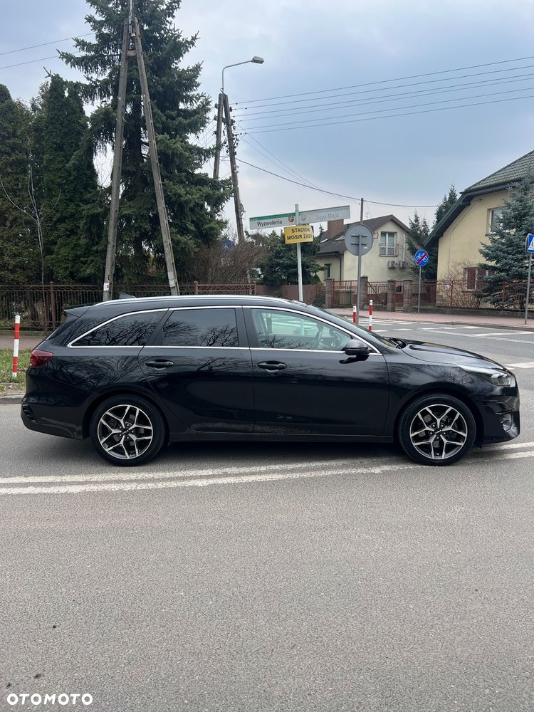Kia Ceed - 3