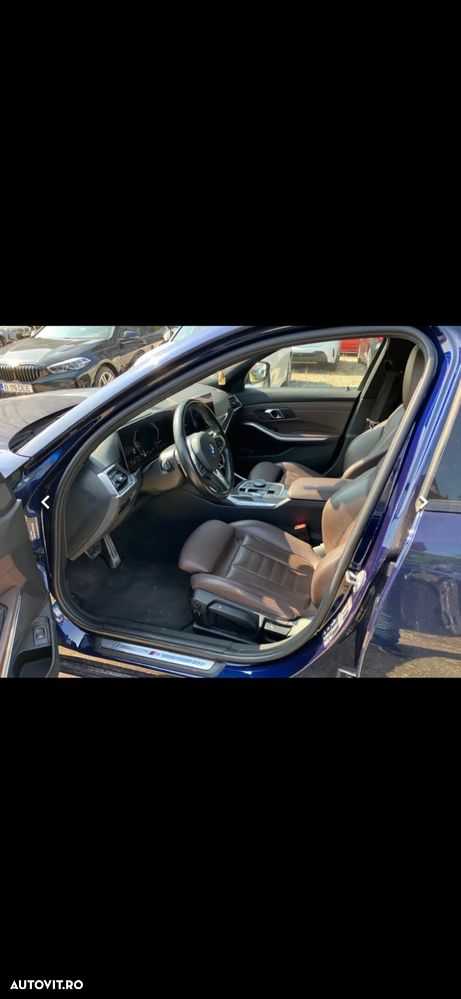 BMW Seria 3 320d xDrive AT MHEV - 12