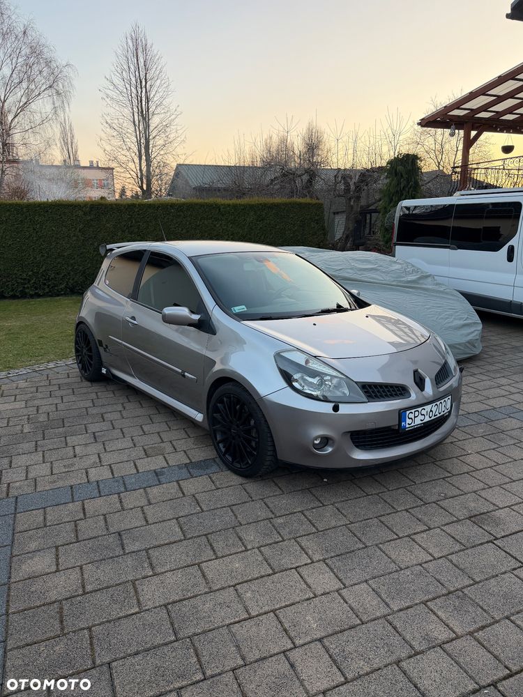 Renault Clio 2.0 16V Sport - 1