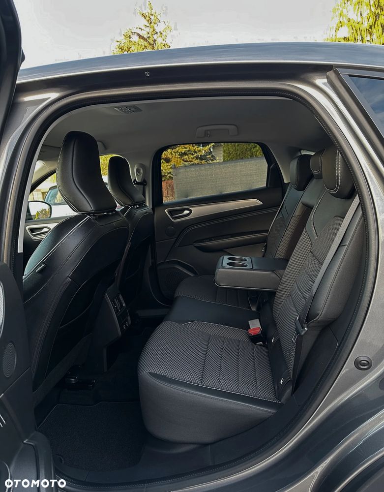 Renault Arkana 1.6 E-TECH E-Tech Engineered MMT - 29