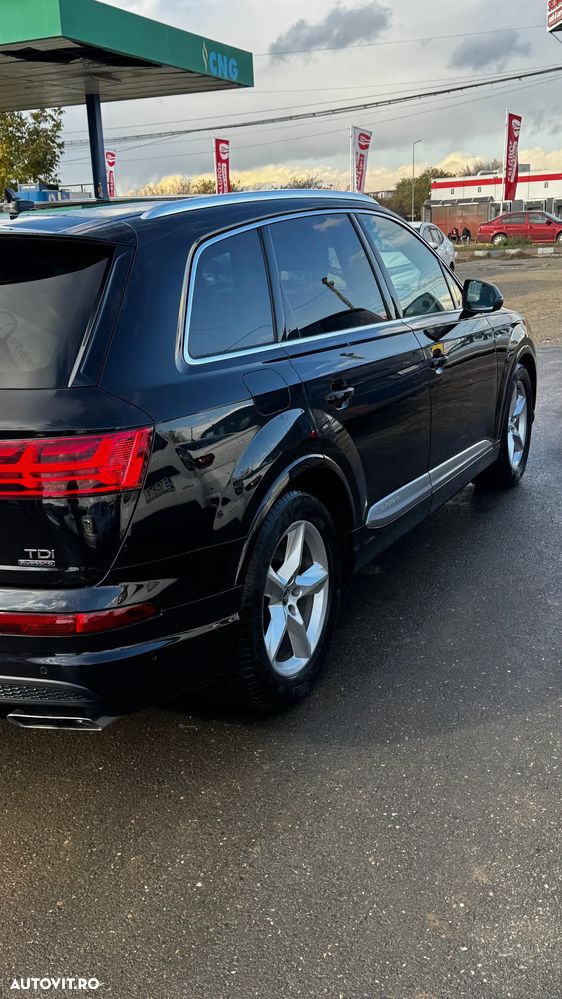 Audi Q7 - 7