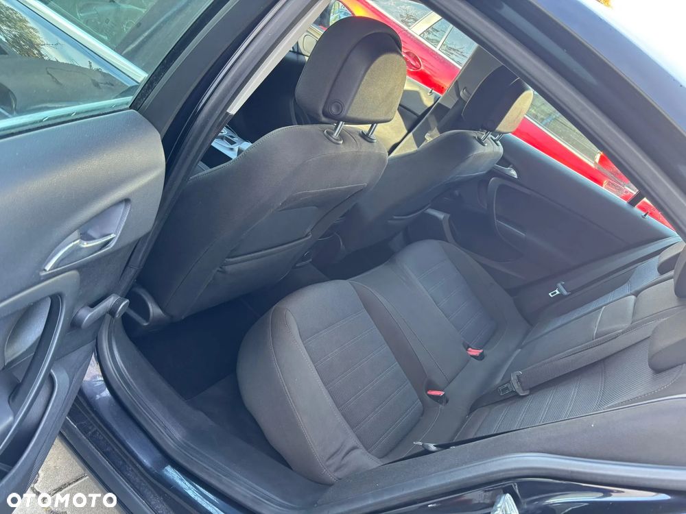 Opel Insignia 2.0 CDTI - 23