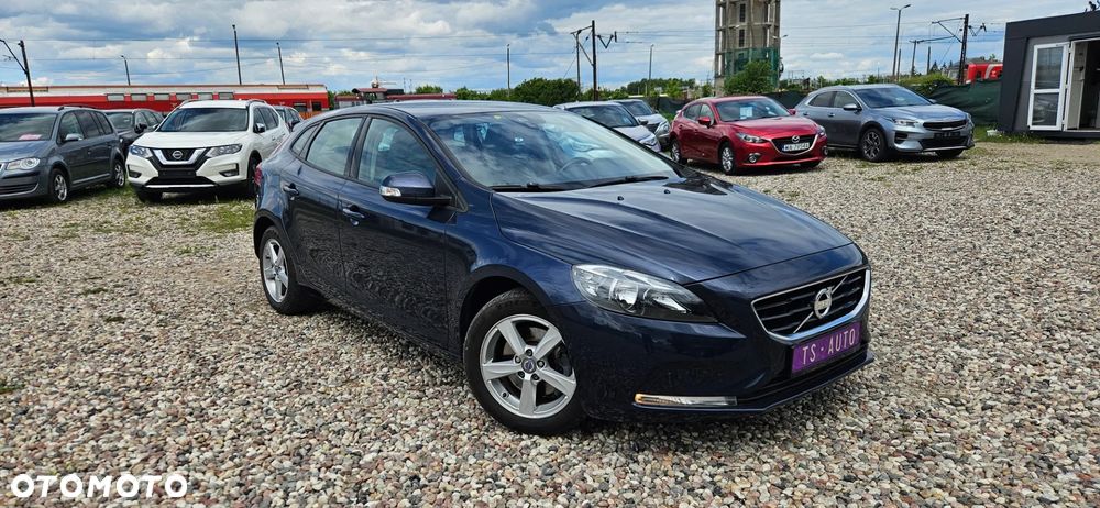 Volvo V40 T3 - 3