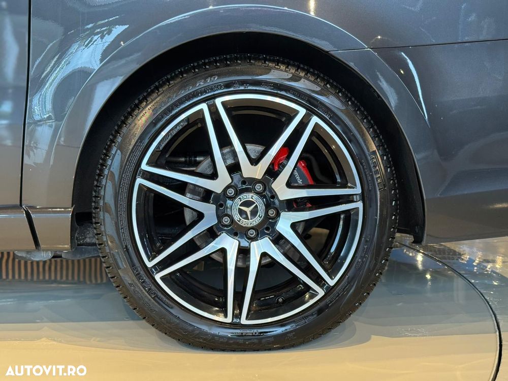 Mercedes-Benz V - 10