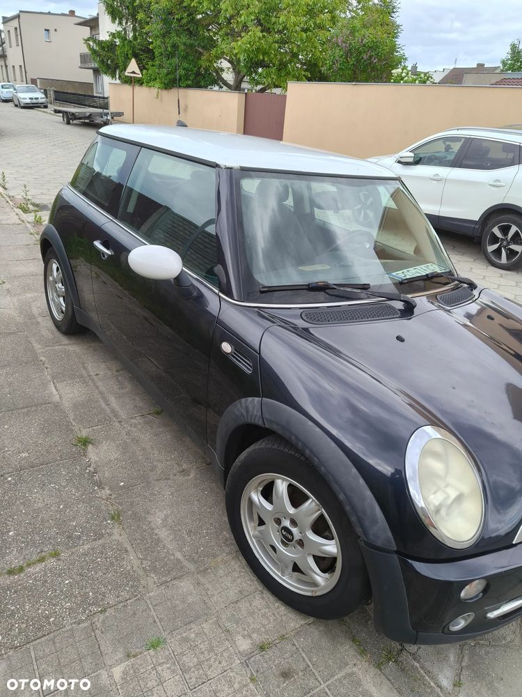 MINI Cooper Sidewalk - 3