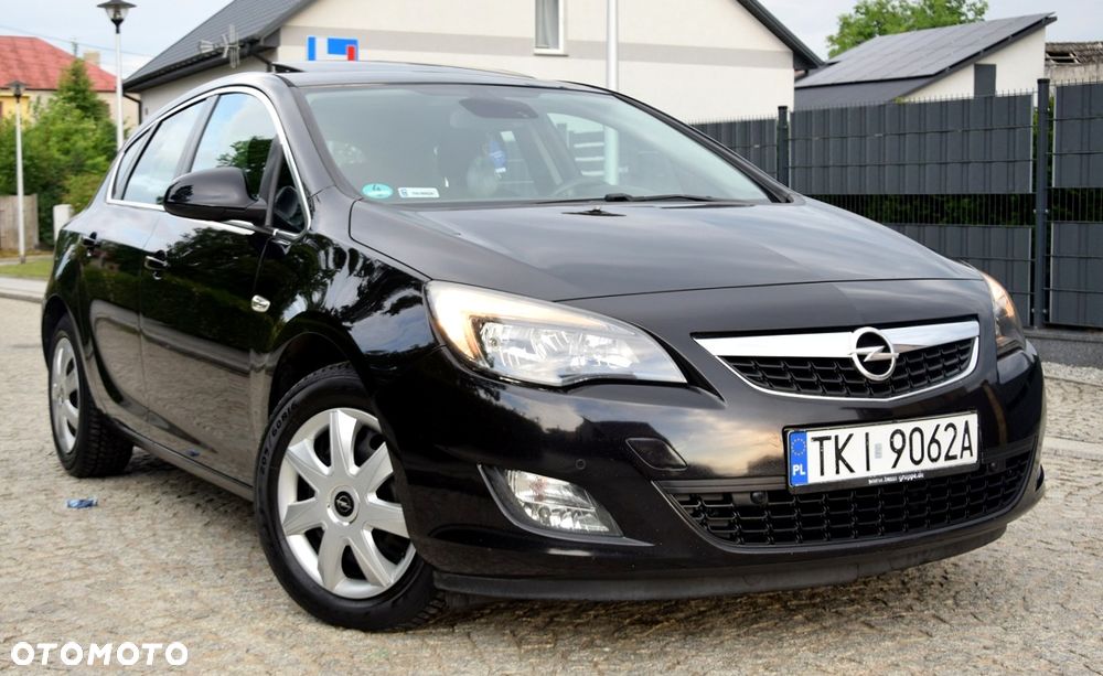 Opel Astra 1.4 T Cosmo - 3