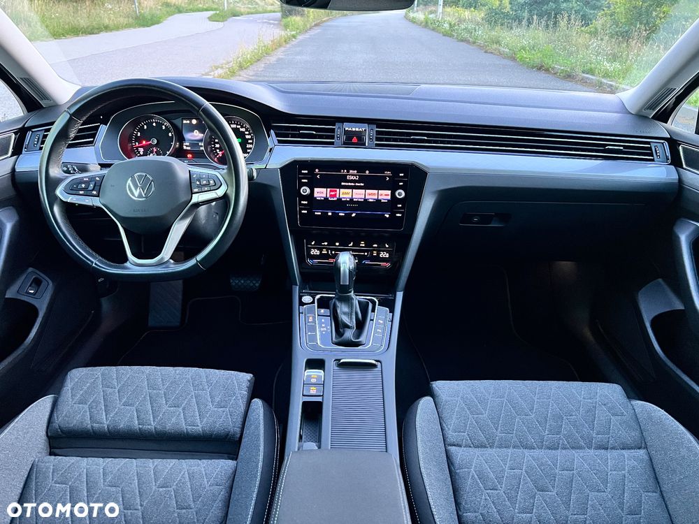 Volkswagen Passat 2.0 TSI Business DSG - 9