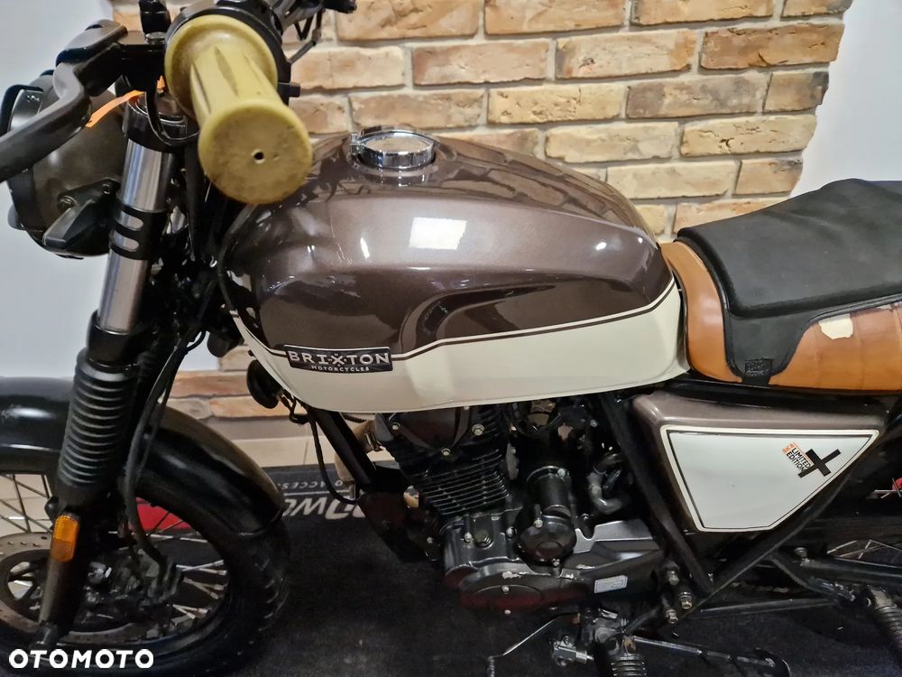 Brixton Cromwell - 23