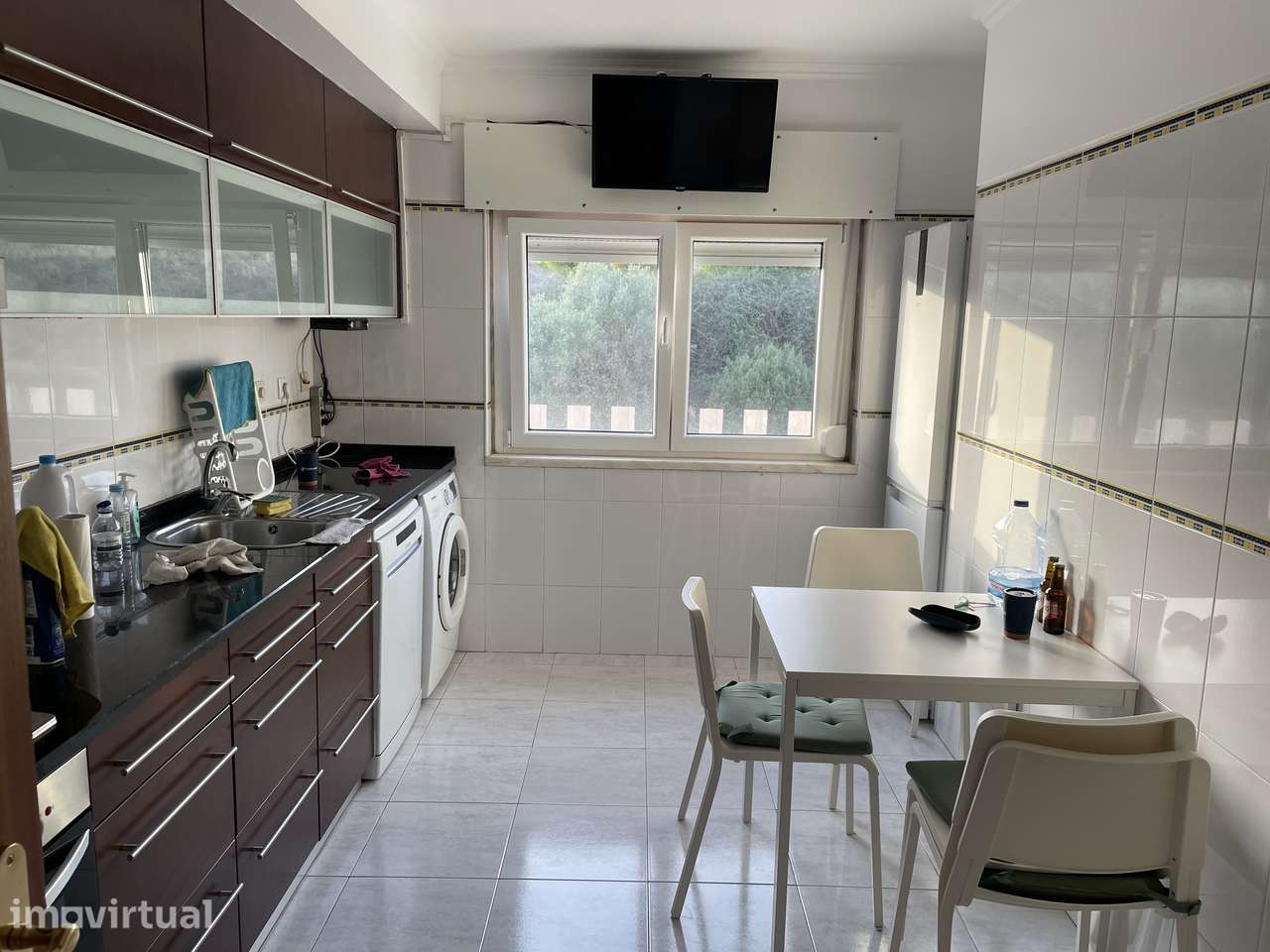 Apartamento T3 com 2 casas de banho e excelente localização - Grande imagem: 4/23