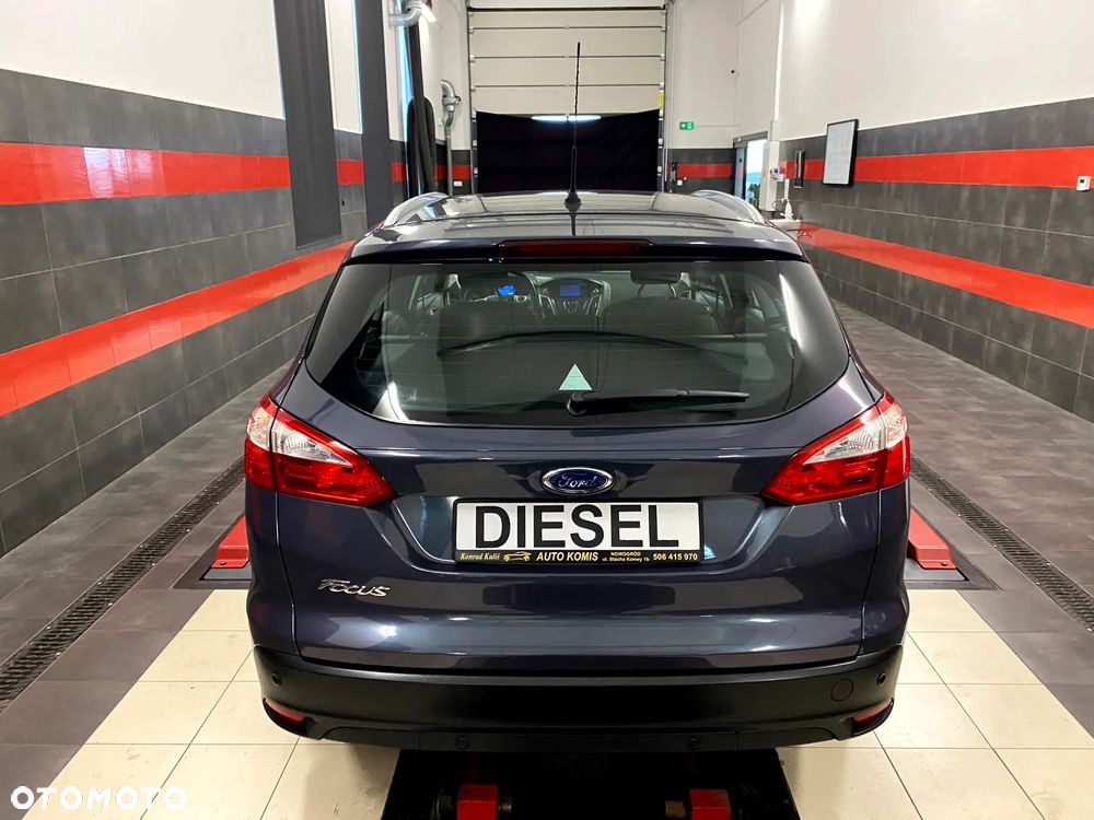 Ford Focus 1.6 TDCi DPF Start-Stopp-System Titanium - 9