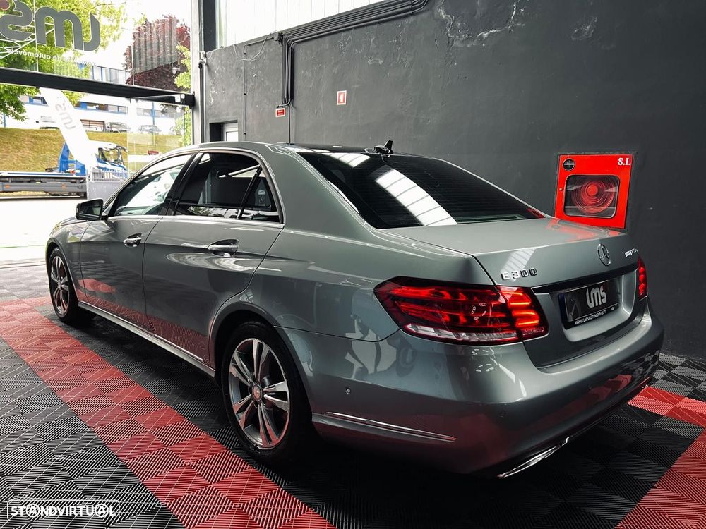Mercedes-Benz E 300 - 8