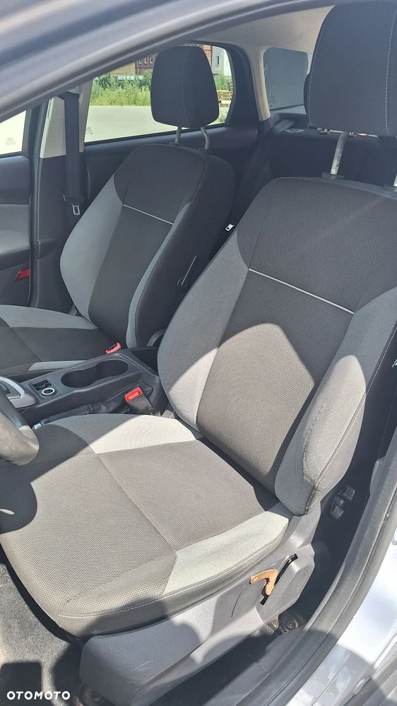Ford Focus 1.6 TDCi Trend - 11