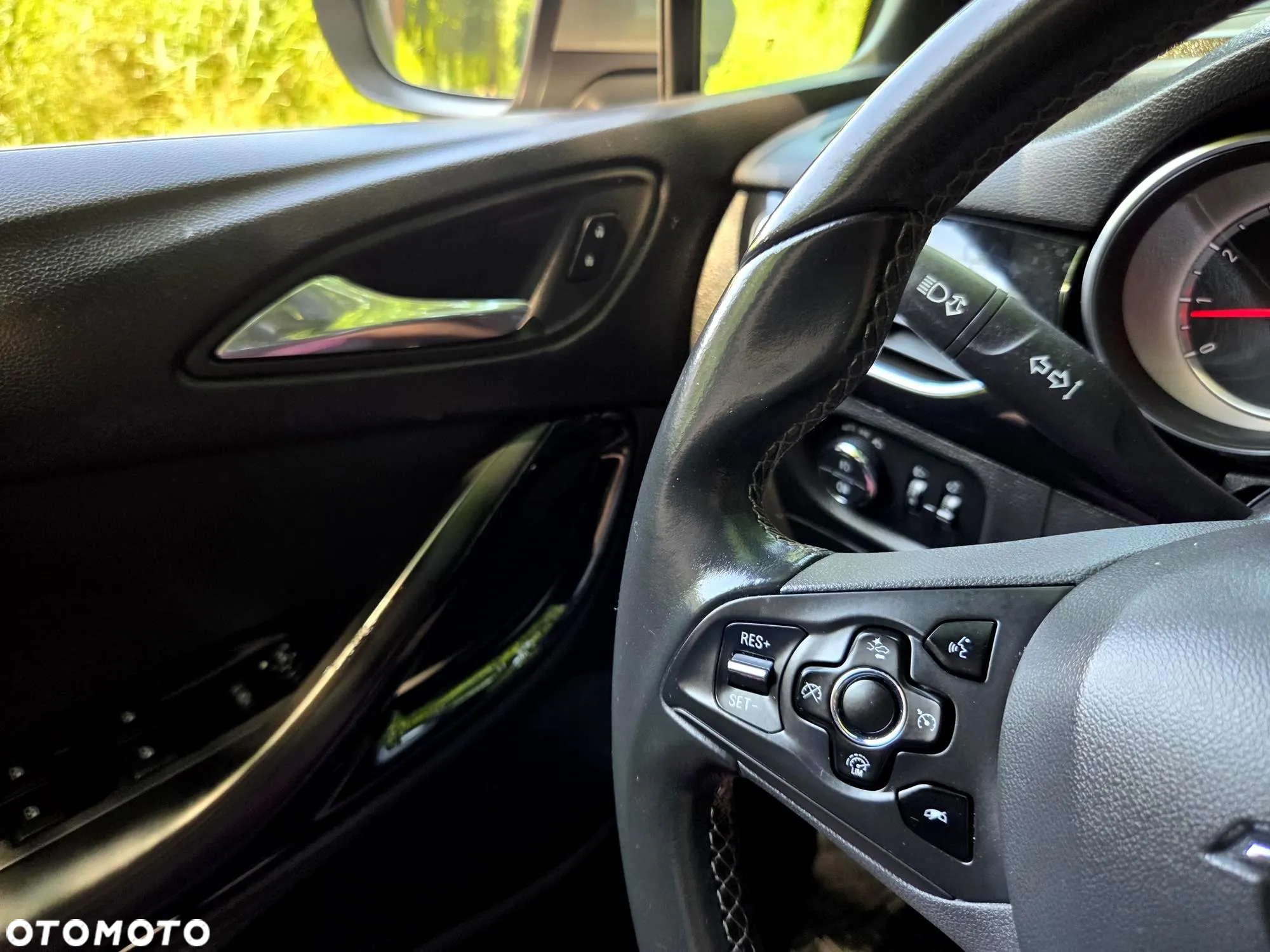 Opel Astra V 1.4 T Elite - 32