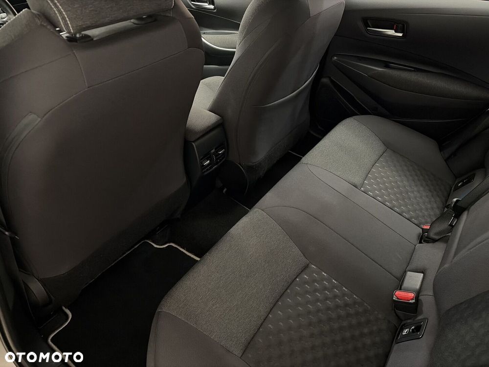Toyota Corolla 1.8 Hybrid Comfort - 12